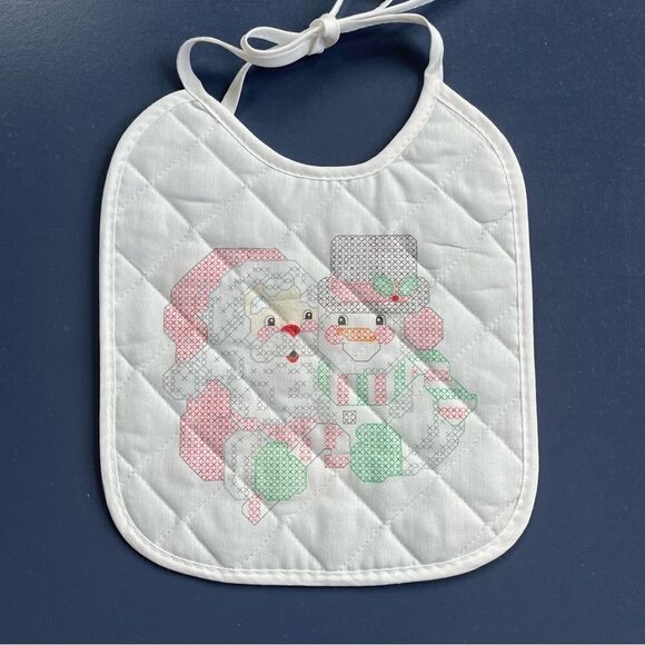 Vintage Bucilla Quilted Bibs Christmas Stamped Cross Stitch Set/6 Santa Reindeer - Picture 2 of 8